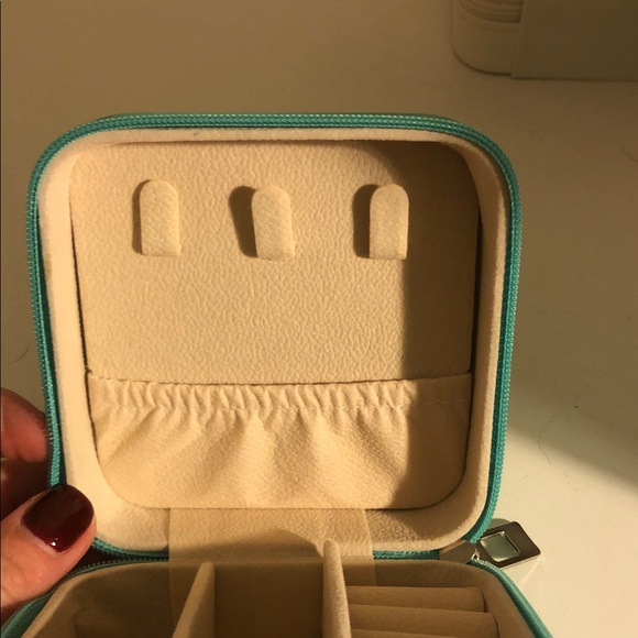 Turquoise Travel Jewelry Organizer Case - Picture 2 of 5